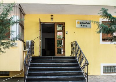 Club-Residence_Demisol-Verde__iunie-2020-by-eventportrait.ro-35-of-36-400x284